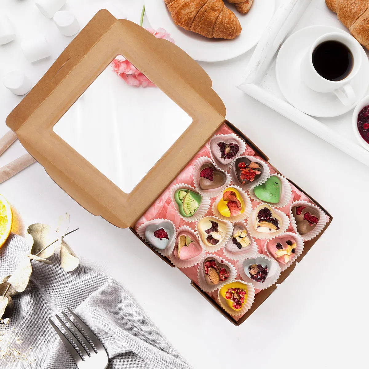 BELLE VOUS Scatole per Dolci in Cartone Kraft Marrone con Finestra (50 Pezzi) -15,2 x 15,5 x 6,3 cm - Scatole per Torte USA e Getta - Biscotti, Cupcakes, Dessert e Torte