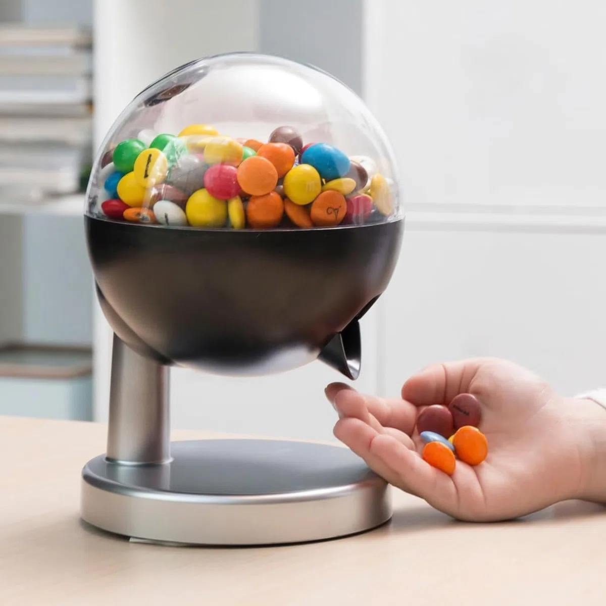 Avilia Dispenser Automatico di Caramelle e Gomme con Sensore di Movimento, Plastica e Metallo, Grigio e Nero, 19.5x12cm - Distributore Tondo Mini, Igienico e Pratico