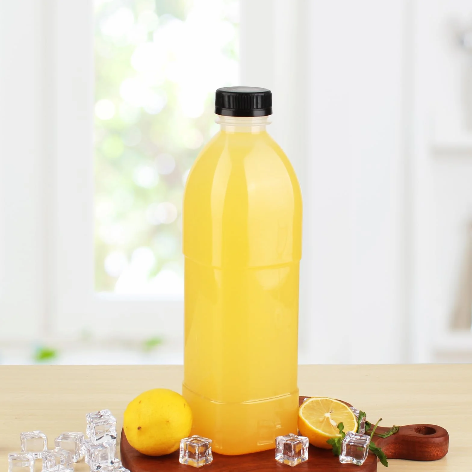 Confezione da 4 bottiglie in plastica per succhi di frutta da 1000 ml con coperchi (lavabili in lavastoviglie), bottiglia riutilizzabile in PP resistente al calore, bottiglia vuota in plastica