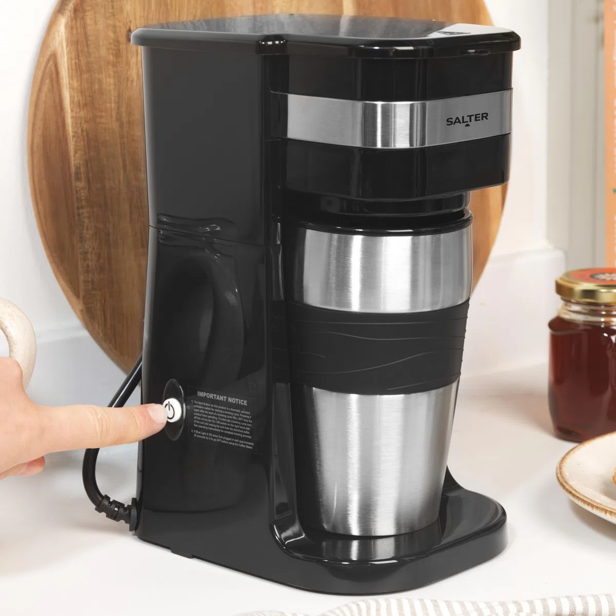 Salter Macchina da Caffè Monodose con Tazza Termica 420 ml – Coffee Maker con Filtro Lavabile Riutilizzabile, Caffè Americano da Viaggio Pronto in 3-4 Minuti