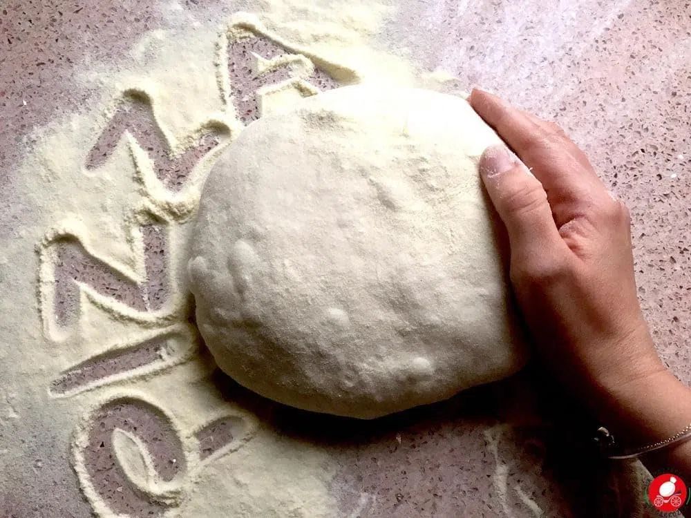 Cassetta con Coperchio portaimpasti palline Pizza Pane panette 60x40x13 certificata per alimenti VASCHETTA DA FRIGO litri 24 professionale impilabile sovrapponibile PIZZERIA CASEIFICI
