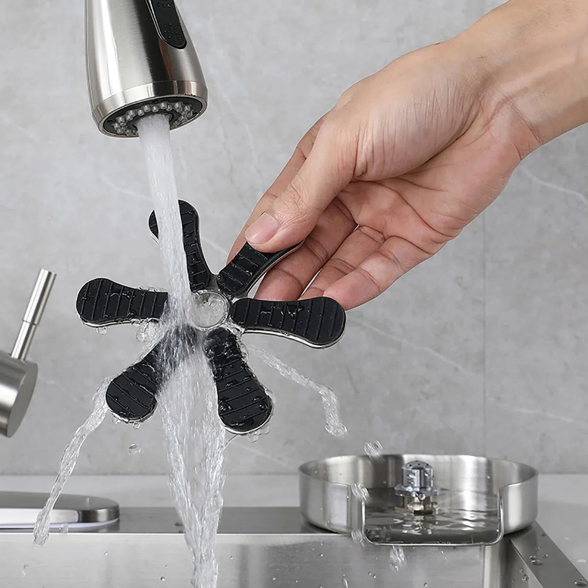 Acciaio Inossidabile Lavabicchieri,Detergente Automatico per Tazze,per il Lavello Della Cucina Bar Home (Nero)