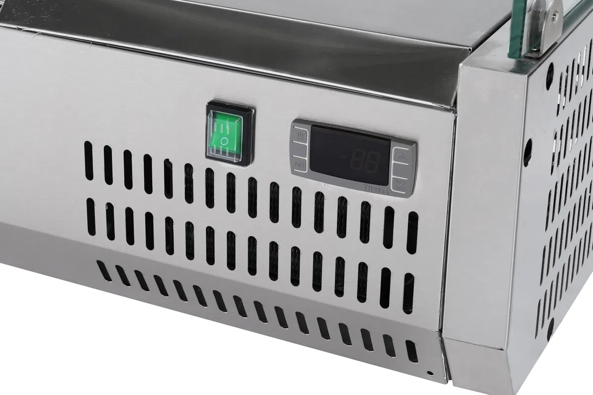 METRO Professional Vetrina refrigerata GHS2150, acciaio inox/vetro, 150 x 39.5 x 43.5 cm, 52 L, 135 W, compatibile con GPT2100, argento