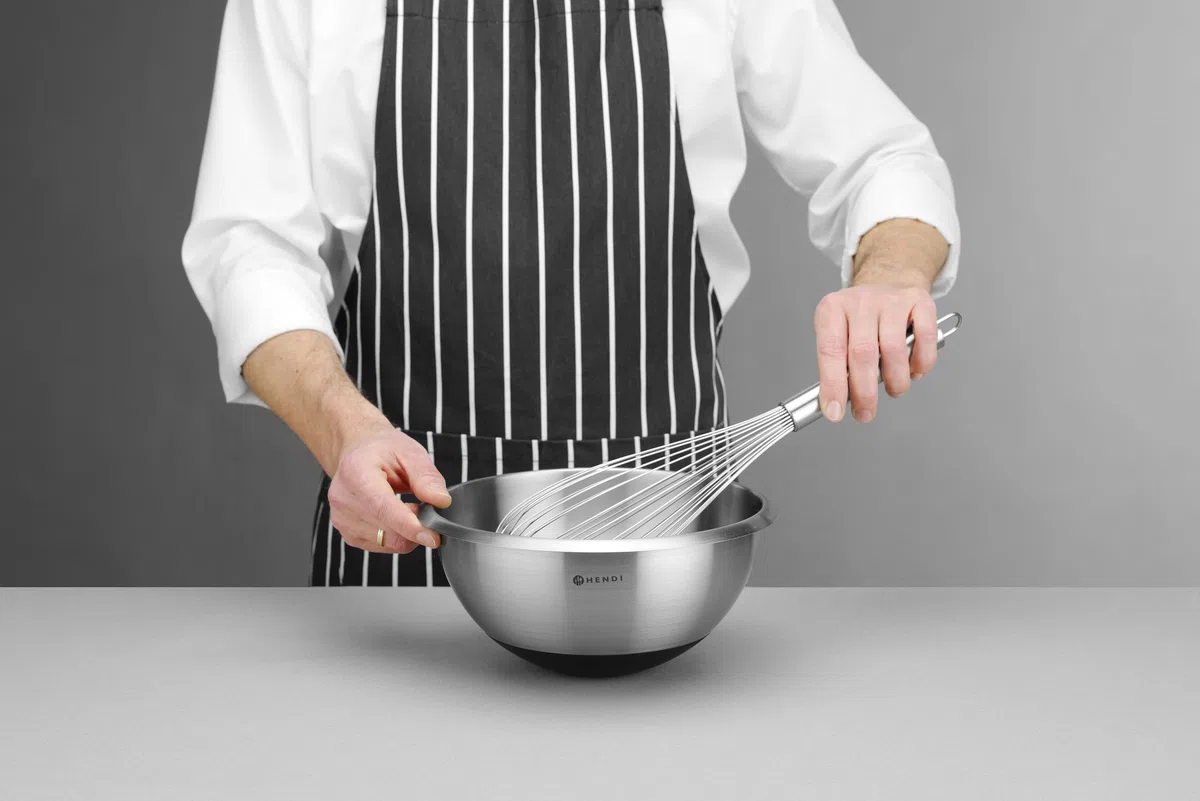 HENDI Ciotola da cucina, 6L, multifunzionale, insalatiera, contenitore per alimenti, ciotola di miscelazione, con base in gomma antiscivolo, ⌀330x(H)155mm, acciaio inox