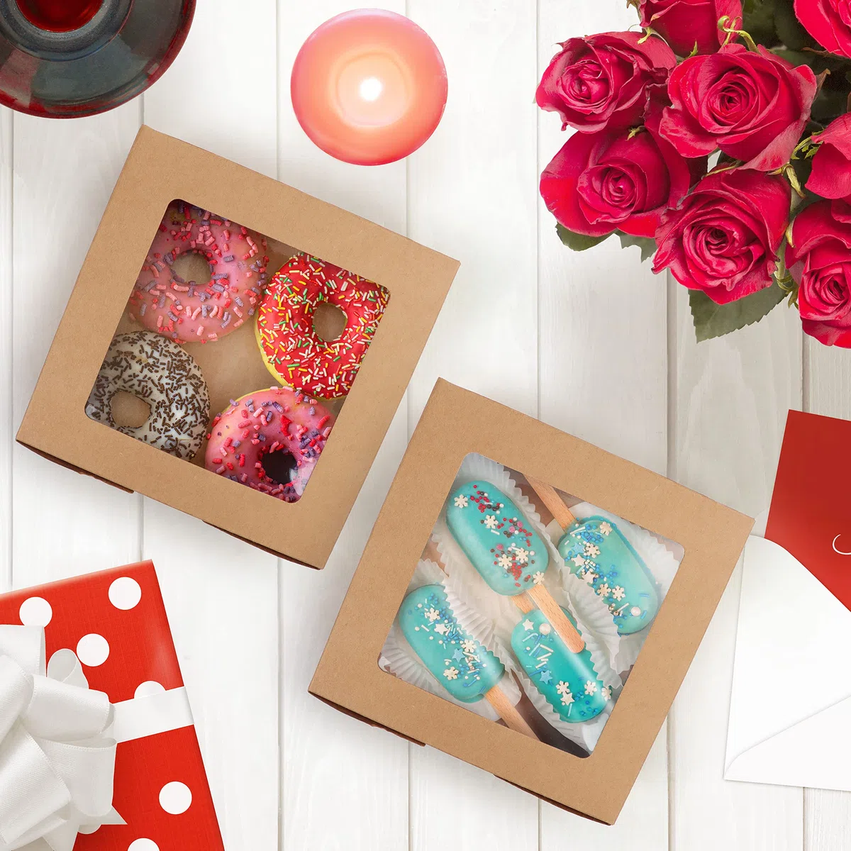BELLE VOUS Scatole per Dolci in Cartone Kraft Marrone con Finestra (50 Pezzi) -15,2 x 15,5 x 6,3 cm - Scatole per Torte USA e Getta - Biscotti, Cupcakes, Dessert e Torte